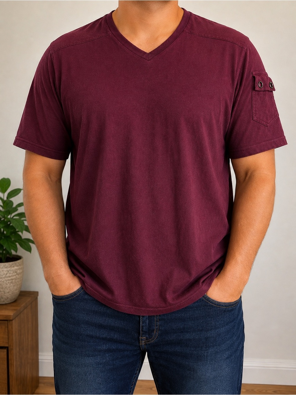 Gold Label Brand Men’s XL Burgundy V-Neck Utility T-Shirt